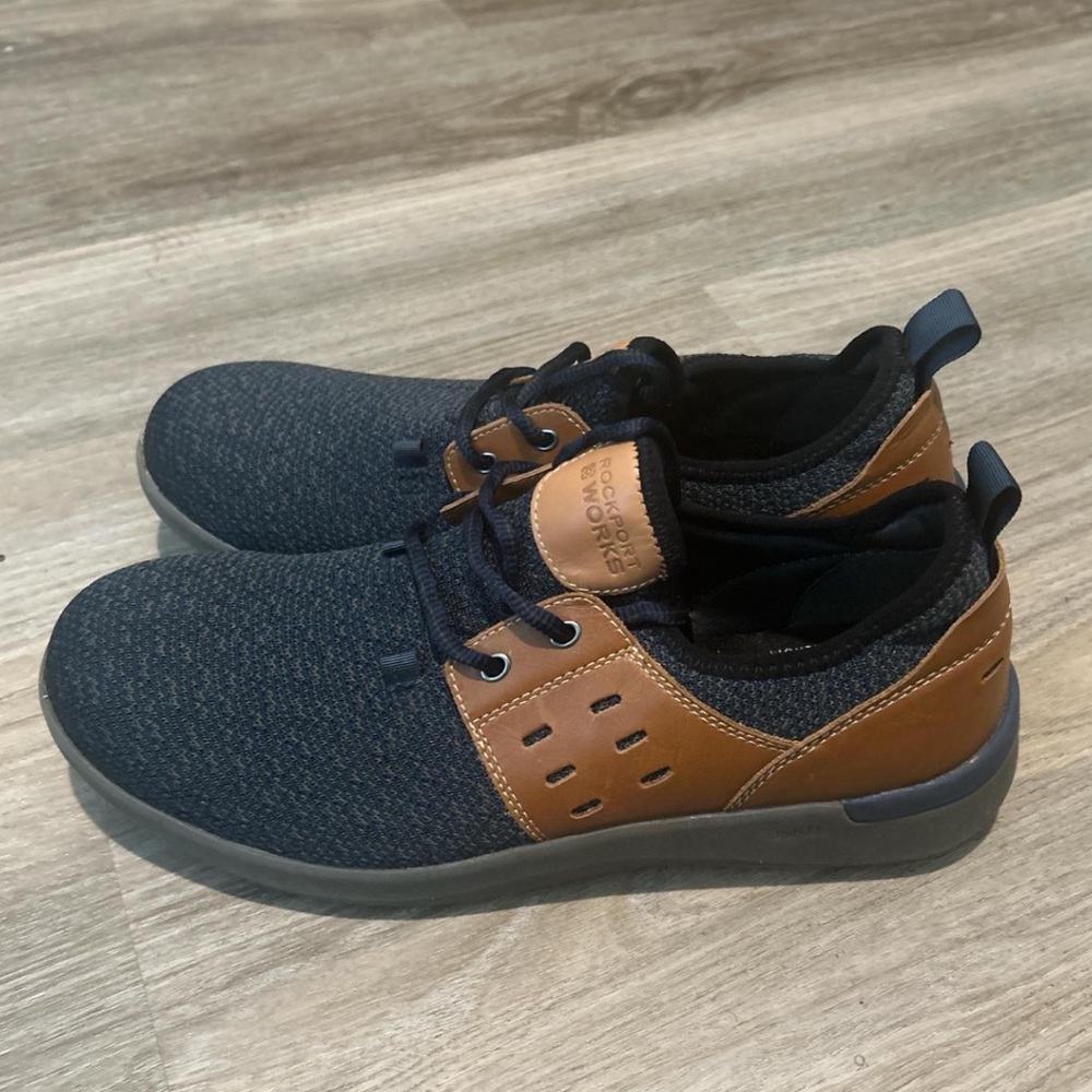 Men's‎ Navy Knit Lace-Up Safety Toe Casual Sneakers with Tan Accents Size 8.5W